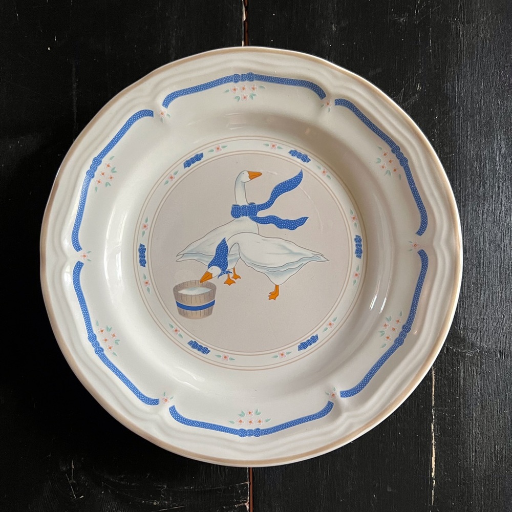 Vintage Newcor Stoneware Geese Bowl.